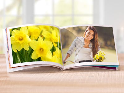 Blitzschnell sind die Fr�hlingsseiten des Jahreszeiten-Fotobuchs in der Software gestaltet.