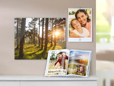 Fr�hlingshaftes Ambiente-Bild mit Pixum Fotobuch, Wandbild und Fotokalender.