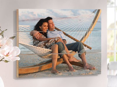 Foto auf Holz mit sommerlichem Urlaubsmotiv.