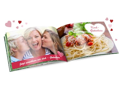 Verschenke doch individuelle Gutscheine und lade z. B. zum gemeinsamen Kochen ein! Ein individuelles Gutscheinheft mit einem Kochgutschein