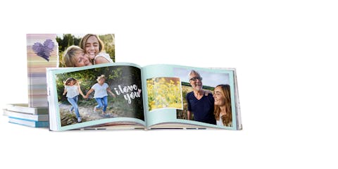 Here is how you design a Mother's Day photo album