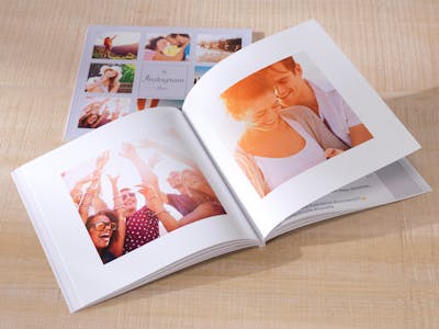 Gestalten Sie Ihr eigenes Instagram-Fotobuch - im passenden Format und Design.