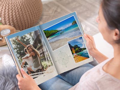 Design your Pixum Photo Book step by step in the software or directly online