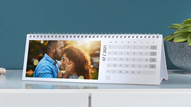 Positivo Lavar ventanas Menos Calendarios de mesa personalizados 2023/2024 | Pixum