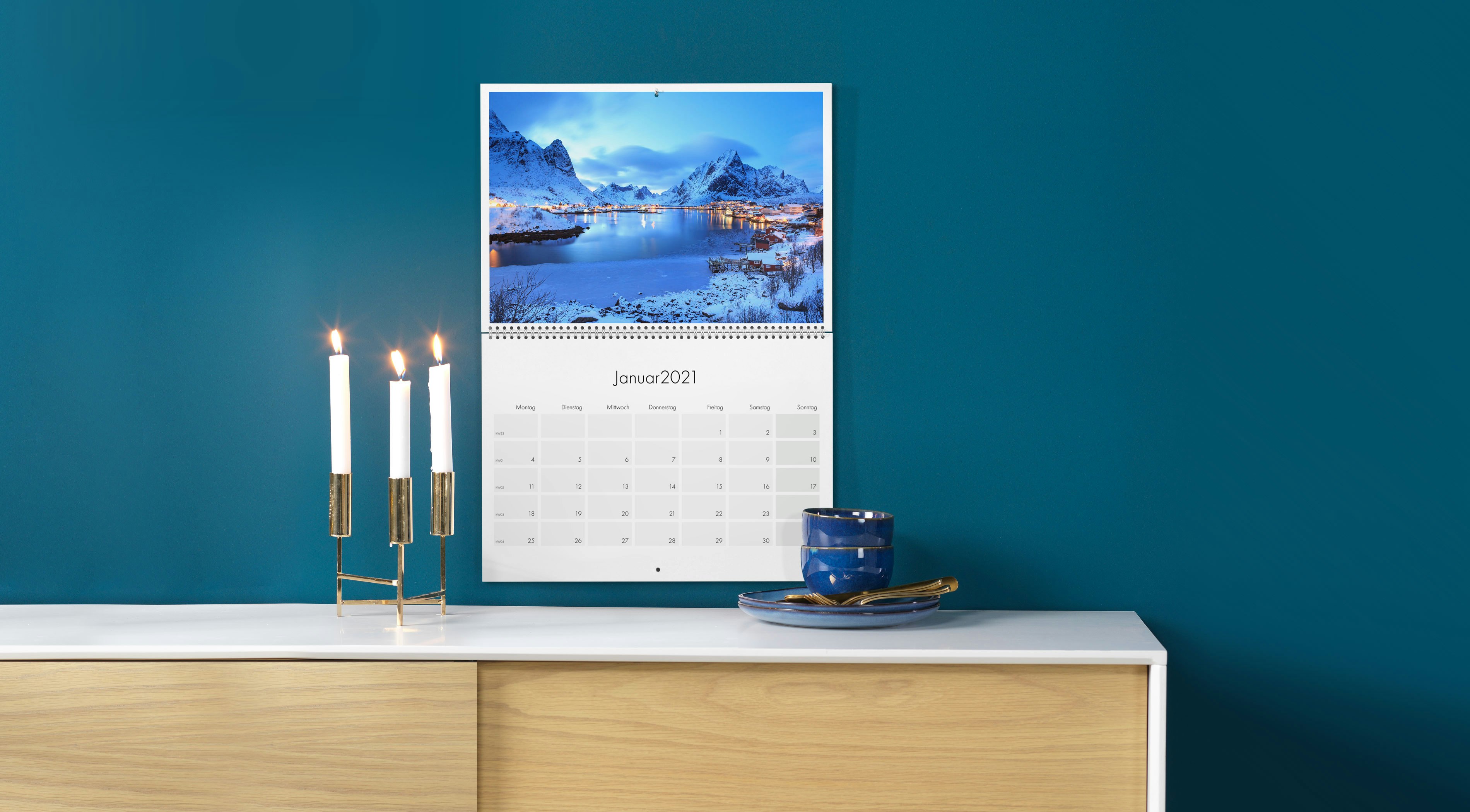 Jahreskalender gestalten mit Fotos Pixum